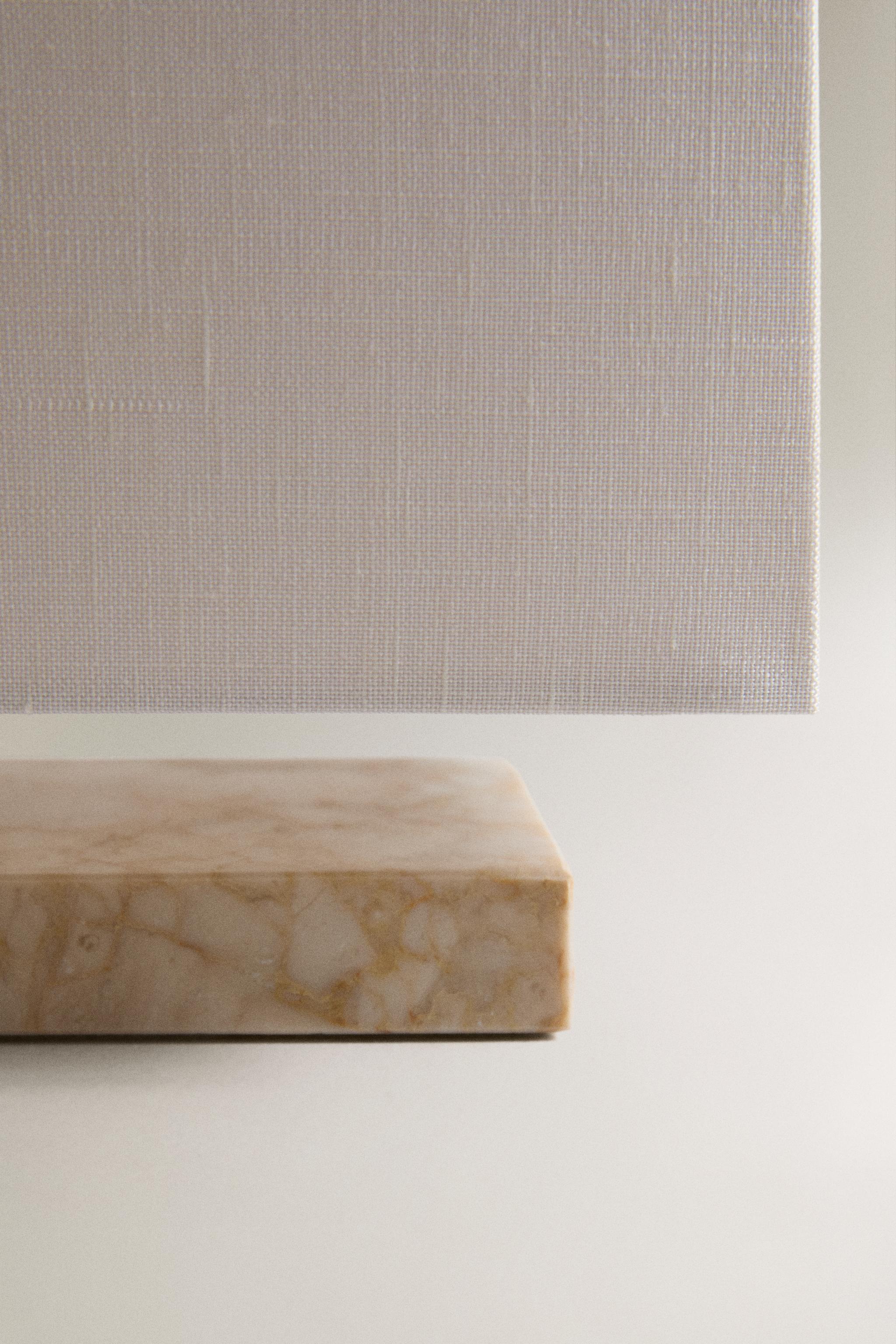 MARBLE AND LINEN TABLE LAMP